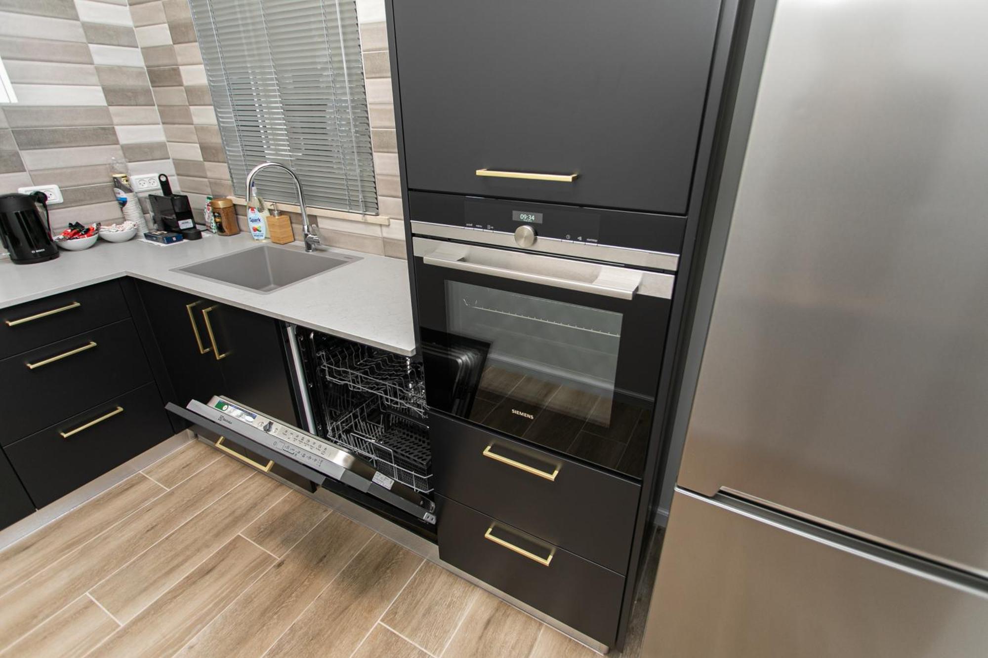 Carmel Boutique Apartments Haifa Szoba fotó